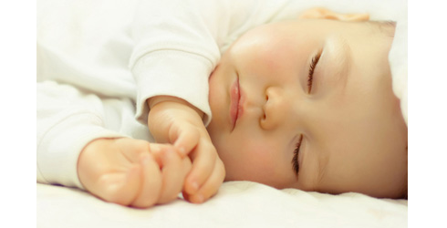 Beds made for travelling: what to look for when buying a portacot