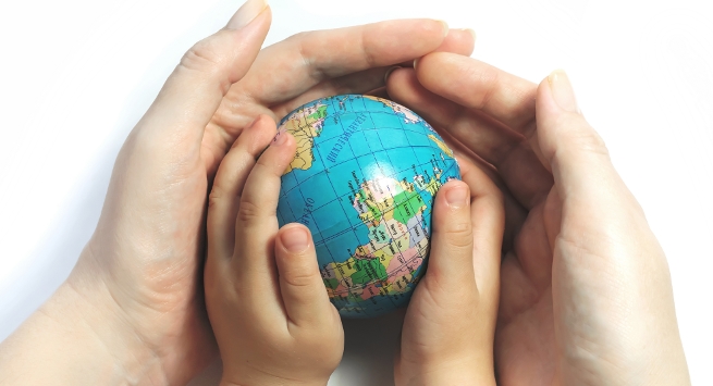 Kiwi parents giving their kids the world