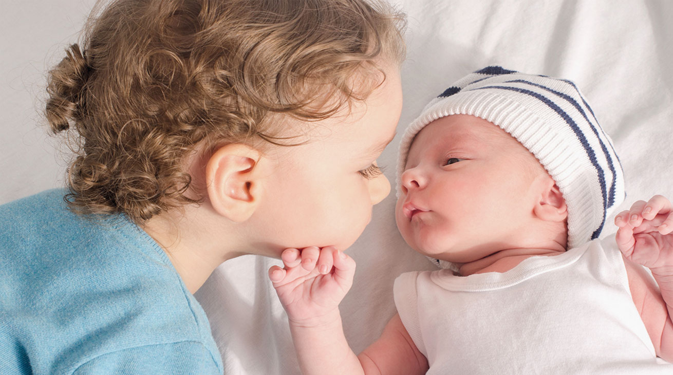 Tips for life with toddler and newborn