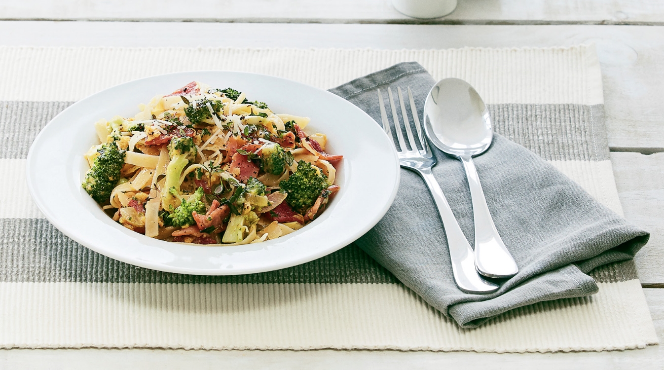 Bacon and broccoli carbonara