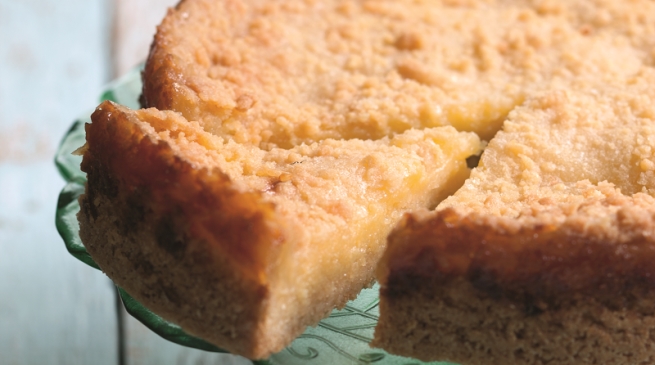 Grapefruit and ginger teacake