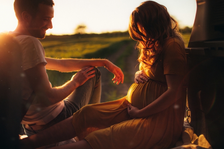 Creative ideas for budget babymoons 