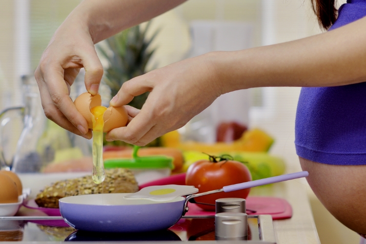 Your guide to safe eating during pregnancy