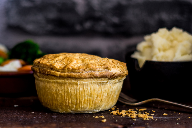 Mini steak and kidney pies