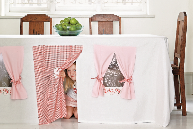 How to make an under-the-table house