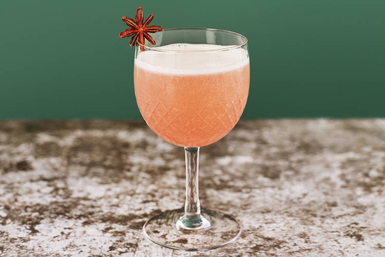 Mr Howard - A Seedlip Grove cocktail