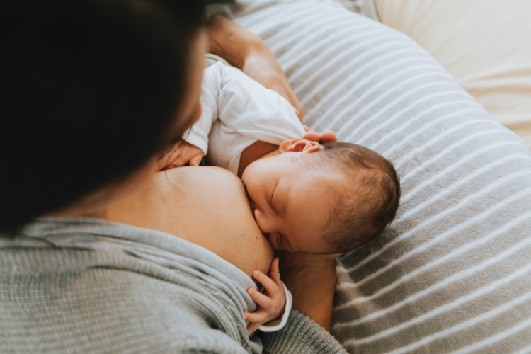 Breastfeeding support for new mums