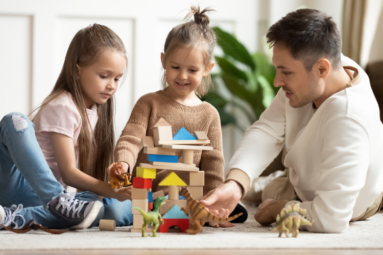 Less screen time, more family time: Nigel Latta's top tips