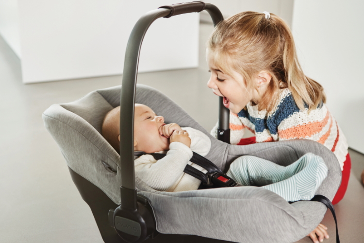 BABY ON BOARD: how to choose the right carseat for your baby